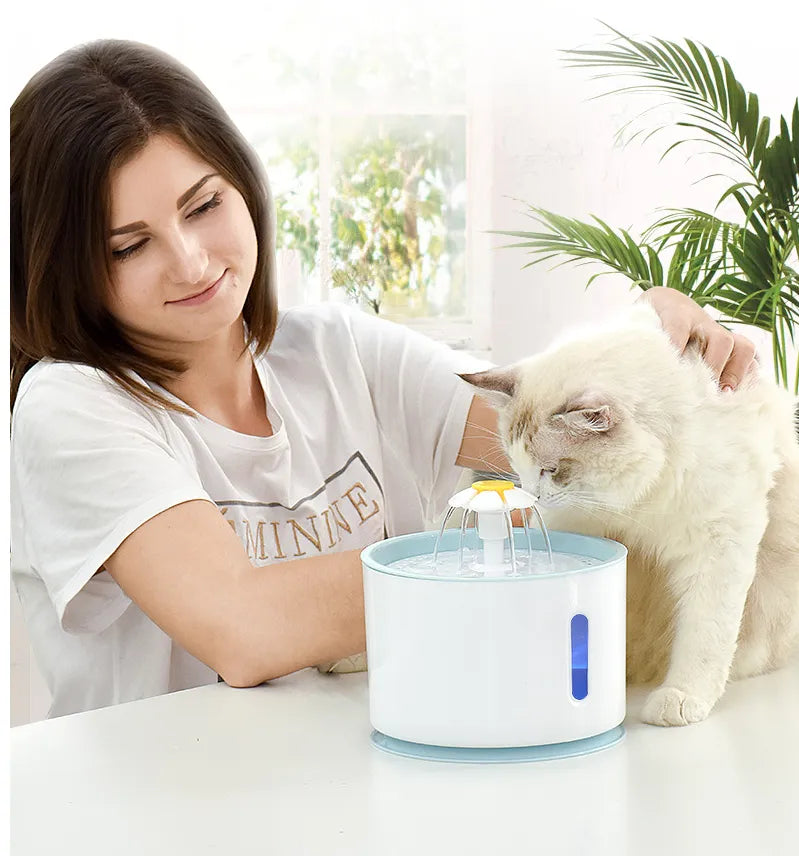 Small Flower Water Dispenser Pet Waterer