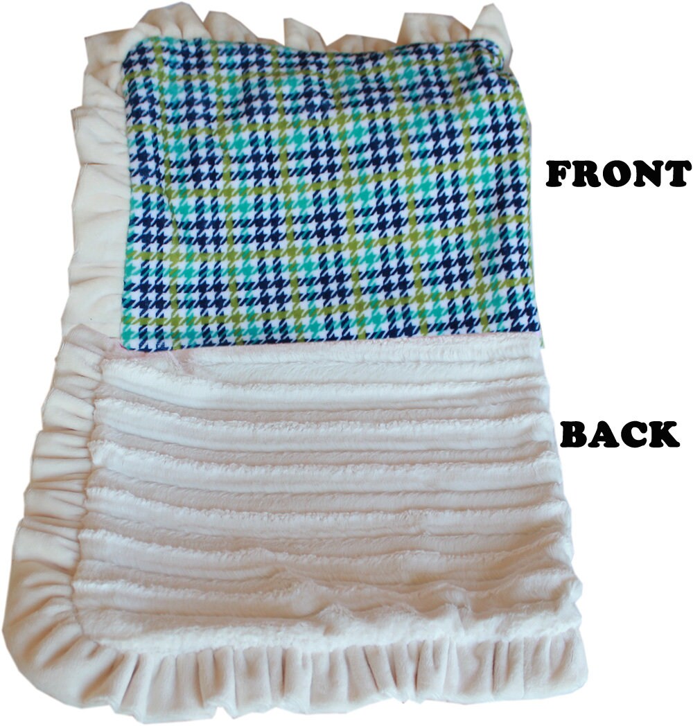 Dog, Puppy & Pet or Cat Sleepytime Cuddle Blankets, "Plaids" (Choose from: Pink, Blue or Aqua!)